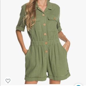 NWT Roxy summer Rules Romper XL - Green